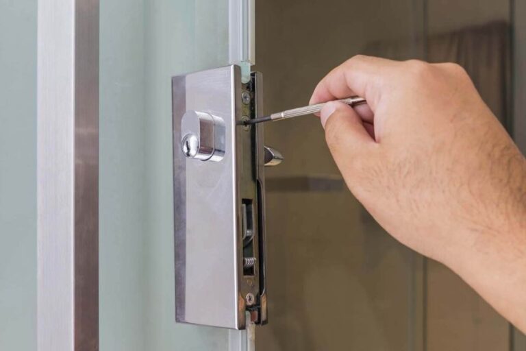 Top Reasons to Replace Orleans Commercial Door Locks